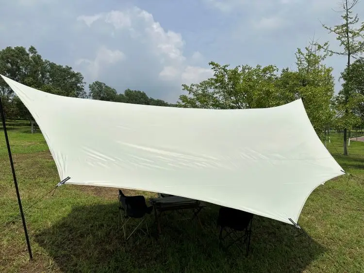 Bâche de camping imperméable multifonctionnelle légère à prix d'usine pour la randonnée pédestre