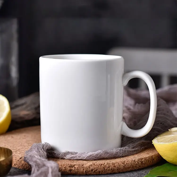 Caneca de sublimação fornecedor de canecas por atacado canecas personalizáveis canecas de café e chá de porcelana preta branca de 11 onças com logotipo