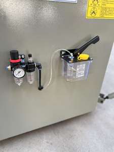 Machine de Combinaison d'Angles en Aluminium <span class=keywords><strong>PVC</strong></span> UPVC à Haute Vitesse Machine de Fabrication de Fenêtres et de Portes Avancée Machine de Jonction de Haute Technologie - Product Image 2