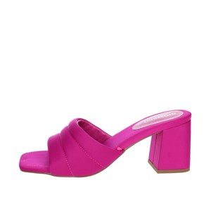 Bucoda pantofole tacco nero eleganti zoccoli e muli - Product Image 1