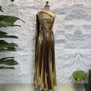 Robe longue élégante et sexy pour femme, nouvelle collection été 2026, à épaules dénudées et dos nu, sans manches, vente en gros - Product Image 1