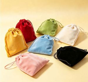 Bolsa de Terciopelo Multiusos con Cordón, Logotipo Personalizado, para Gafas de Sol, Joyería, Auriculares, Regalos y Accesorios - Product Image 5