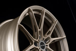 Ruote forgiate di ispirazione Vintage: design classico monoblocco 15-18 pollici per <span class=keywords><strong>Mercedes</strong></span> <span class=keywords><strong>W126</strong></span>, Muscle americani e auto retrò - Product Image 4