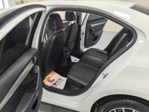 Usado 2019 Skoda <span class=keywords><strong>Octavia</strong></span> 1,4 T (230) Automático Inteligente Edición de Lujo - Product Image 6