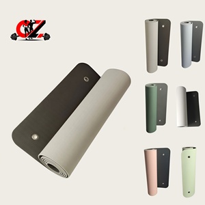 Tapete de Yoga Personalizado 2026 con Logotipo, Ecológico, Suave, Antideslizante, Perforado, para Colgar en la Pared, de TPE Negro, para Gimnasio y Fitness - Product Image 1