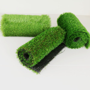 Pouvons-nous utiliser un tapis d'herbe artificielle haute densité de quelques millimètres pour les sols sportifs intérieurs, l'aménagement paysager et les pelouses synthétiques ? - Product Image 1