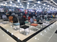 Chaise de réception empilable JSZM ergonomique en acier, avec accoudoirs, en maille rembourrée, pour bureau commercial et salle de réunion