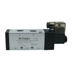 Hecho en China Válvulas XINGYU 4V410-15 Puerto de tamaño de 1/<span class=keywords><strong>2</strong></span> pulgadas 5 vías NC 110 voltios SBD Conector marrón Válvulas de solenoide de aire operadas por piloto - Product Image 1