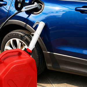 Pompe de transfert de carburant 3,2 GPM alimentée par batterie avec USB et tuyau de décharge en caoutchouc, pompe de transfert d'essence portable à main - Product Image 4