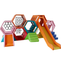 Tobogán de Plástico para Juegos Infantiles Honeycomb Soft Play - Equipo Educativo para Jardín de Infancia con Tamaño Personalizable para Niños