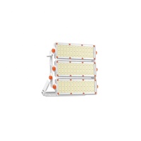 25 ° 45 ° 60 ° 90 ° Projecteur d'éclairage haute puissance 2000W anti-corrosion et anti-typhon pour mât haut