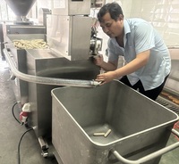 Équipement commercial de traitement de saucisses, machine à retirer les boyaux en cellulose à grande vitesse, éplucheuse de saucisses pour la transformation de la viande