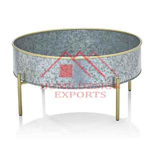 Macetas decorativas hechas a mano de hierro de Metal más vendidas, jarrón, macetas redondas de hierro con soportes para hoteles y restaurantes en casa - Product Image 1