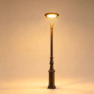 Lampadaire de jardin classique européen à tête unique, étanche IP65, LED AC, style antique, en aluminium, garantie 5 ans - Product Image 1