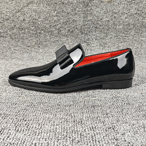 Zapatos de Vestir Elegantes de Otoño para Hombre, Mocasines de Cuero Patentado Casuales de Moda de Alta Calidad, con Punta Cerrada y Sin Cordones, para Negocios, Oficina, Fiestas, Nuevos - Product Image 4