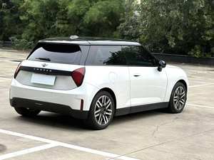 <span class=keywords><strong>MINI</strong></span> 2024 <span class=keywords><strong>Mini</strong></span> <span class=keywords><strong>Cooper</strong></span> E 456 km, Transmisión Automática Clásica, Auto Usado - Product Image 6