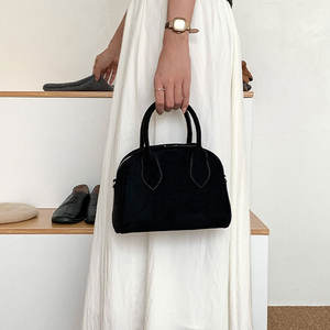 Bolsos Cruzados Personalizados para Mujer de Guangzhou, Bolsos de Mano de Gamuza de Moda para Mujer, Proveedor de Bolsos de Mano Tipo Clutch para Mujer - Product Image 5