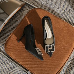 Chaussures à talons hauts sexy pour femme, en cuir verni noir et nude, à bout ouvert et talon aiguille, style estival à enfiler - Product Image 6