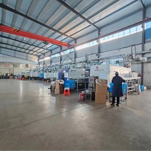 <b>Plastic</b> Wash Bottle Squeeze Bottle 150ml 250ml 500ml 1000ml With Curved Spout For Personal Care Cleaning - Product Image 4