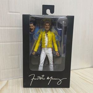Figura de Acción de 7 Pulgadas de Fredy Mokery, Cantante Principal de Queen, NECA 42066 - Product Image 6