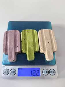 Friandises pour chiens et chats lyophilisées personnalisées de haute qualité OEM en forme de crème glacée au poulet, <span class=keywords><strong>herbe</strong></span> à <span class=keywords><strong>chat</strong></span>, pomme de terre violette, sans céréales - Product Image 5