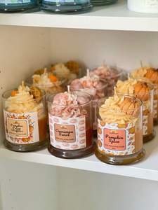 Bougie parfumée artisanale LANJO en forme de feuille d'érable et de citrouille pour la collection Automne, idéale pour Halloween, Thanksgiving, anniversaires, décoration faite à la main - Product Image 5