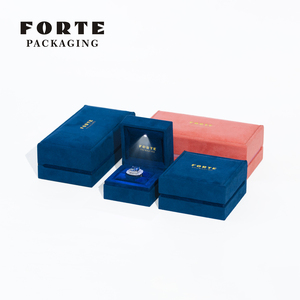 FORTE Luxury <b>LED</b> Jewelry Packaging Handmade Velvet Pendant <b>Box</b> <b>Light</b> Diamond Ring <b>Box</b> Jewelry <b>Box</b> - Product Image 6