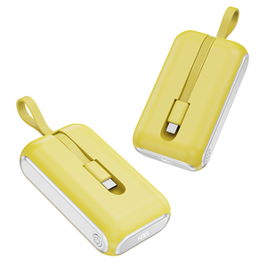 بنك طاقة مع كابلين من نوع C للشحن السريع للهواتف المحمولة - Product Image 3