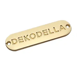 Brand Name Logo Custom Luxury Die Casting Zinc Alloy Label Printing Letters Electroplating Sewing Metal Label For Clothing/Hats