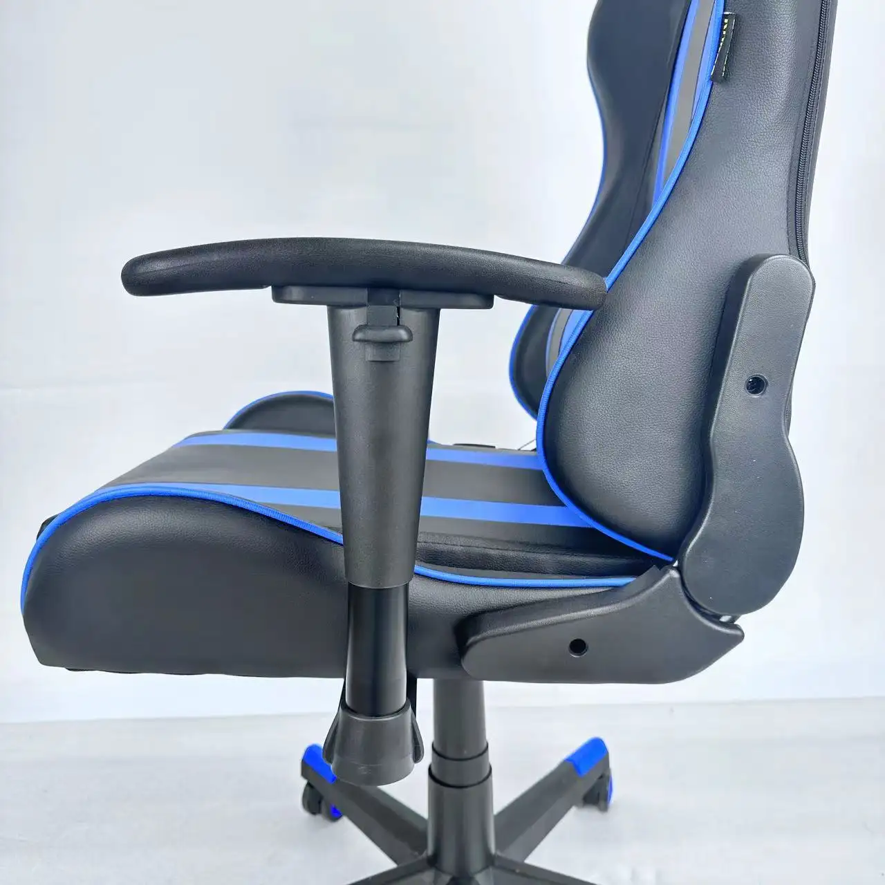 Fabrieksprijs Verkoop Hoge Kwaliteit Moderne Silla 'S Gamer Ergonomische Computerstoel Pu Lederen Gaming Stoel Met Voetensteun