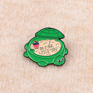 Broche émaillée tortue mignonne, nouveauté, motivationnelle 'Fais-le pour la petite toi', pour la plage, tortue verte - Product Image 2
