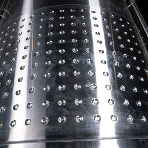 Tanque de Fermentación de Vino de Acero Inoxidable con Puerta Lateral y Chaqueta Aislante - Product Image 4