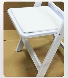 Modern White Gladiatorial Vinyl Padded Resin Wimbledon Chairs USA Mairun for Home Office Wedding Parties Events Folding Design - Product Image 3