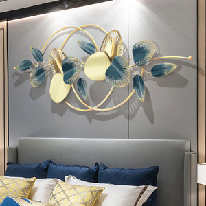 Decorazione da Parete in Metallo 136x50, Design Creativo di Lusso con Motivi Floreali per Soggiorno - Product Image 5