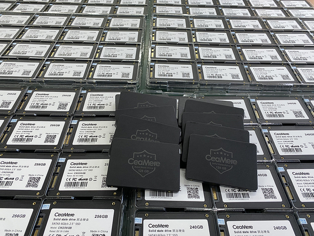 CeaMere Factory Price 2.5inch SSD TLC Chip  SATA3 128G 256G 480G 512G 960G 1000GB Internal Solid State Disk Hard Drives for PC