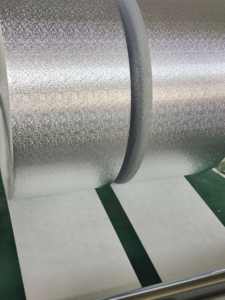 Services de soudage et de <span class=keywords><strong>d</strong></span>écoupe sur mesure pour la <span class=keywords><strong>d</strong></span>écoration, le pliage et l'<span class=keywords><strong>isolation</strong></span> des rouleaux en aluminium gaufré - Product Image 5