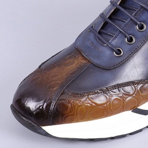 Chaussures habillées décontractées italiennes pour hommes toutes saisons en cuir pleine fleur style britannique Oxfords, baskets au design original et confortable - Product Image 6
