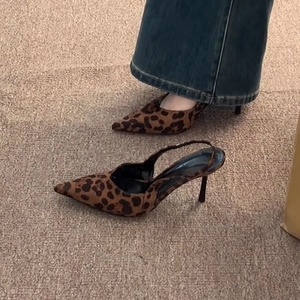 Sandales à talons hauts de luxe pour femmes, nouvelle collection 2025, à bout pointu et talon aiguille, vente en gros - Product Image 2