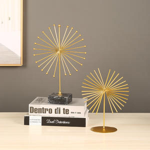 Ornamen Logam Geometris Abstrak Kreatif Berlapis Emas Feng Shui Dekorasi Rumah untuk Ruang Tamu, Teras, Meja, dan Penggunaan Doa - Product Image 4