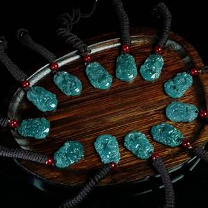 Ciondoli Etnici Unisex in Giada Naturale di Grado A con i Dodici Segni Zodiacali Cinesi, Vendita Diretta dalla Fabbrica, Ciondolo Animale Portafortuna, Colore Verde - Product Image 1