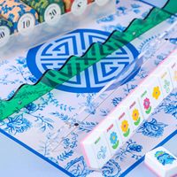 Lot de 4 supports et poussoirs pour tuiles de Mahjong, supports tout-en-un en acrylique, supports magnétiques pour organiser les tuiles