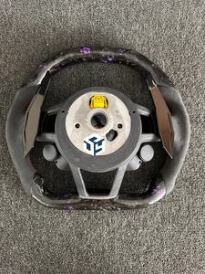 Volant en fibre de carbone forgée pour la modification et l'amélioration du volant du Volkswagen <span class=keywords><strong>Golf</strong></span> 8 GTI MK8 - Product Image 2