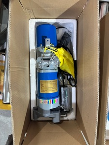 Nhà điều hành cửa tự động hiện đại với động cơ chuỗi pin lithium mới căn hộ nhà để xe Gates-Exterior Con lăn màn trập cửa mở - Product Image 6