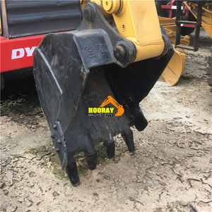 Excavatrice sur chenilles Komatsu PC128US d'occasion, modèle 2022, faible nombre d'heures, moteur inclus, vente à bas prix - Product Image 5