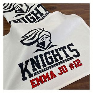 Ensemble de serviettes en microfibre personnalisées avec logo d'équipe, cadeau pour jeune athlète - Product Image 1