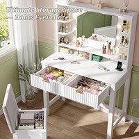 Commande en gros de coiffeuse moderne en panneaux de fibres à densité moyenne (MDF) avec design cannelé, écologique, miroir HD, 3 couleurs réglables