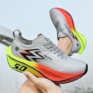 <span class=keywords><strong>Scarpe</strong></span> da Corsa Professionali <span class=keywords><strong>con</strong></span> Piastra in Carbonio, Traspiranti, Durevoli, Ultra-Leggere e Antiscivolo per Uomini, Donne e Giovani - Product Image 2
