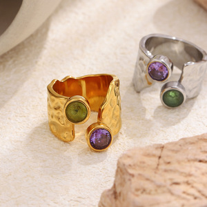 Anillo de Dedo de Diseño Retro, de Acero Inoxidable Chapado en Oro de 18K, Martillado a Mano, Irregular, Abierto, con Dos Circonitas Redondas de Diferentes Colores, de Moda - Product Image 6