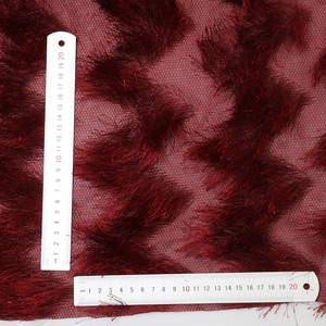 Diseño Sexy tejido 100% poliéster vino-rojo Pavo Real pelo flecos patrones poligonales tela Jacquard para ropa - Product Image 3