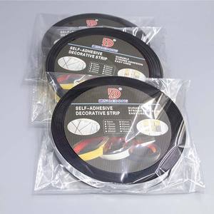 Bande de bordure décorative en <span class=keywords><strong>PVC</strong></span> autocollante, résistante à l'eau, écologique, noire, flexible, Dedong 45 mm - Product Image 5